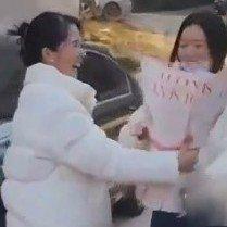 近日，四川南充一 32 岁男子首次带女友回家，全家高度重视，提前一个月就开始精心