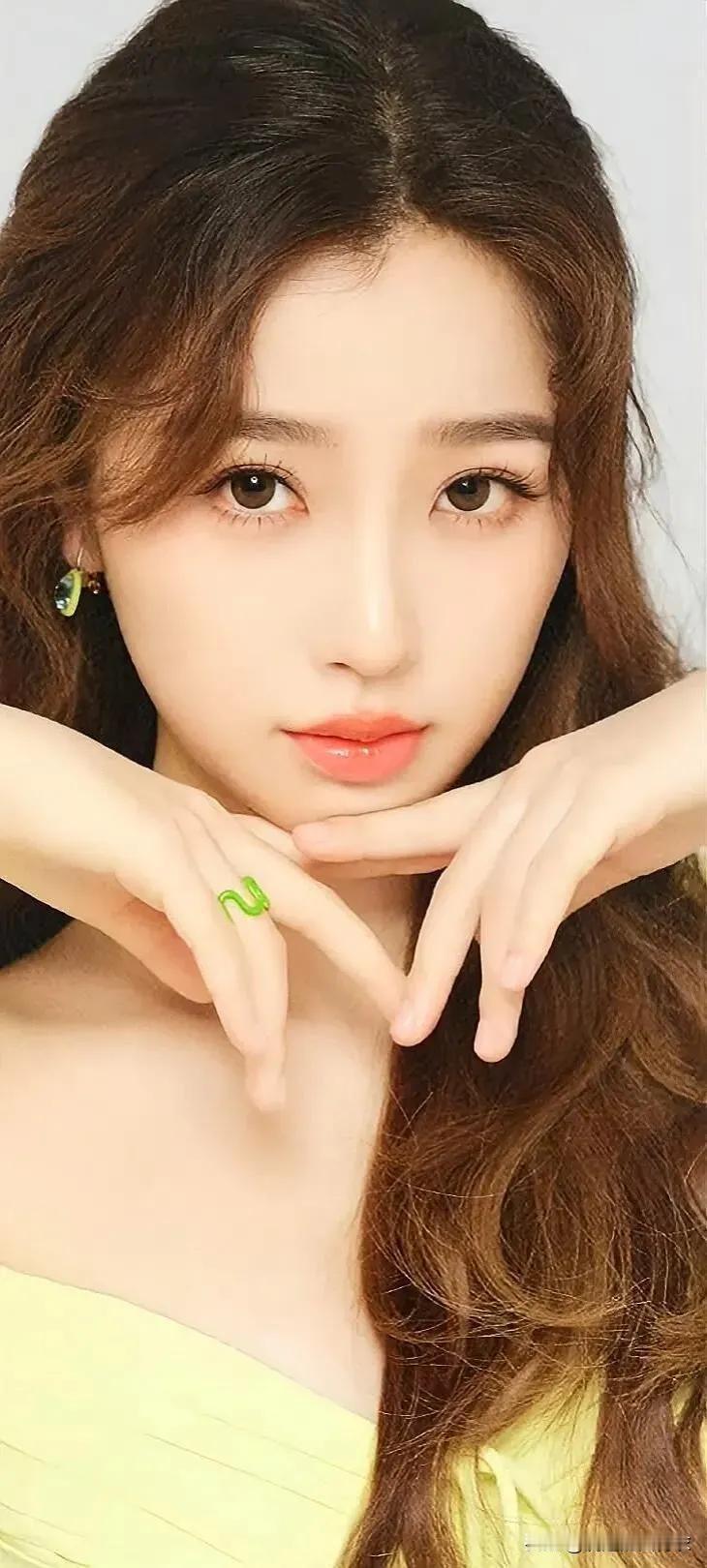 比如有些靓女，我看她一眼就能感觉出她有没有风尘气息。