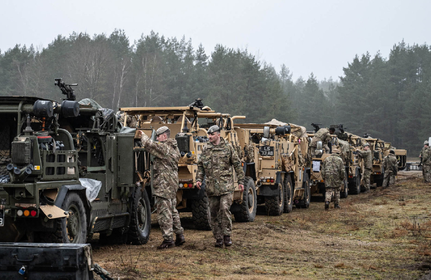 北约正把上千名士兵和大批装备从欧洲各地运到德国，搞一场叫“坚定飞镖26”的大演习