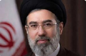 尴尬！美国总统特朗普8日警告称，没有他的认可，伊朗下一任最高领袖难以长久。而且，