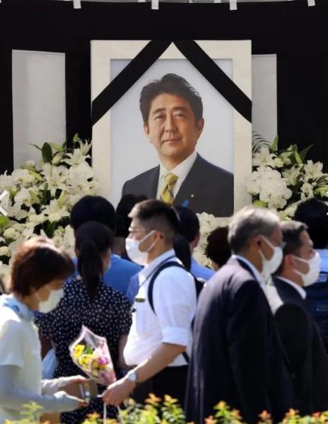 14亿华夏儿女打死都绝不能原谅的几个国家 第四位：法国。这个对我国犯下滔天罪行的