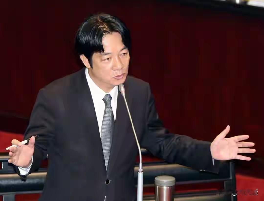 重磅消息，有律师建议我国立马对赖清德展开立案侦查，因为赖清德是十足的台独头号分子