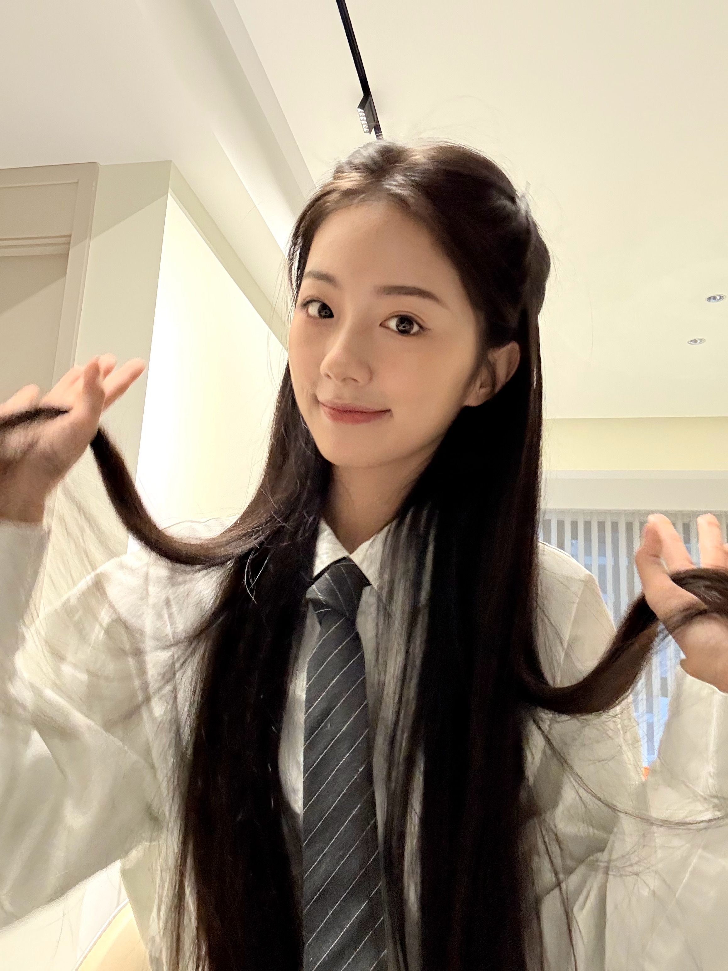 谢谢谢谢谢谢～依然是今天最幸福的小女孩 明星生日汇 ​​​