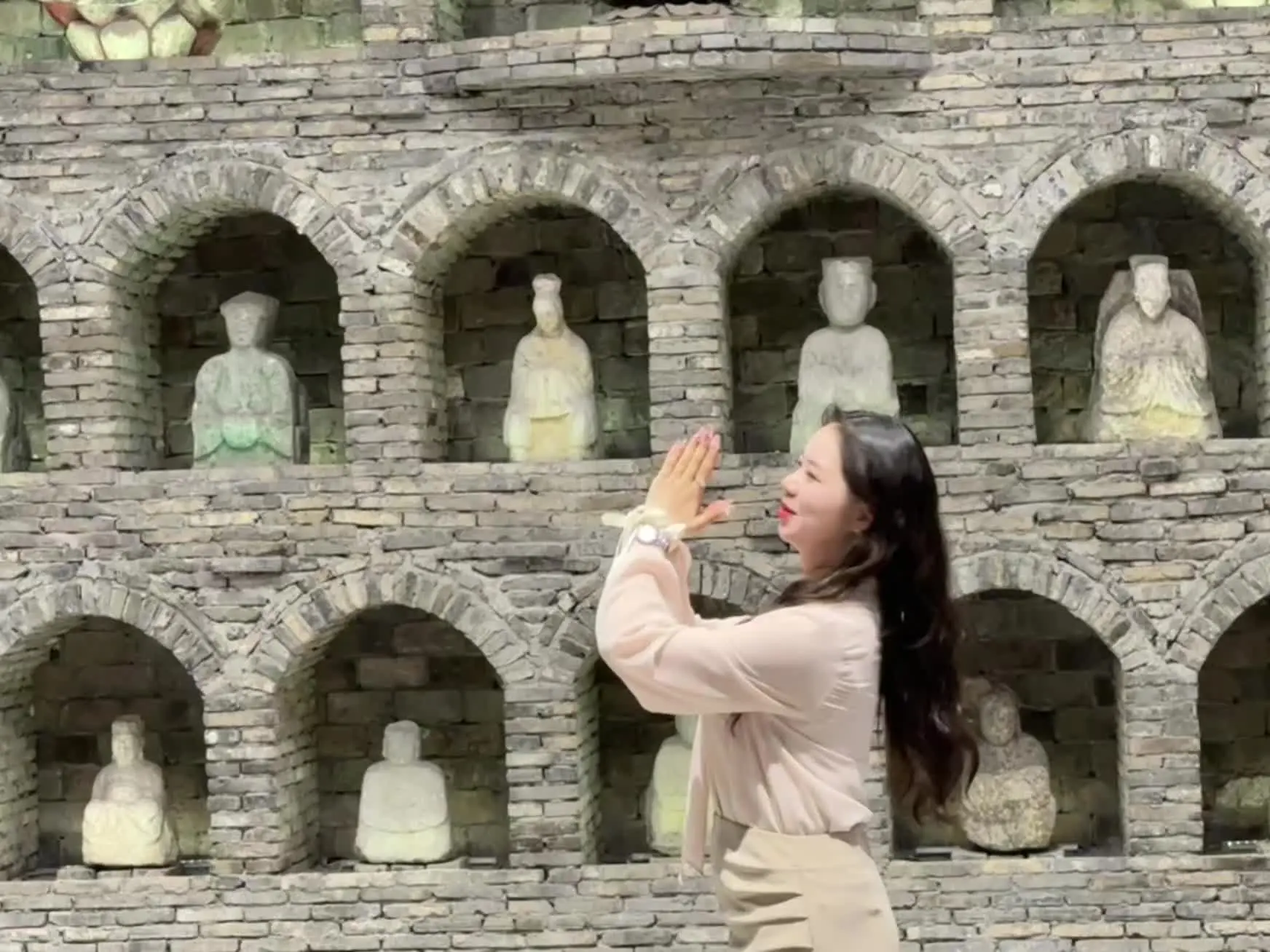 如果你觉得我调皮好玩又温柔可爱会撒娇，那我一定很喜欢你叭~🩵💚🤍