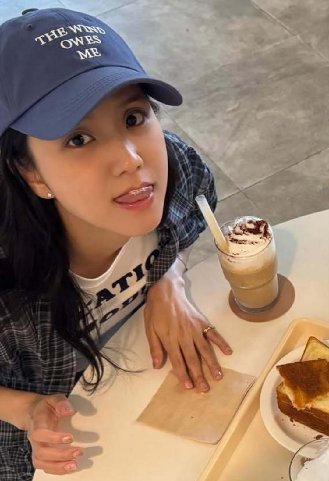 姐姐热拉账号给一下 