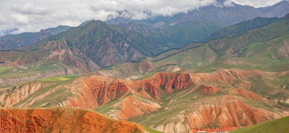 “今天飞花令｜主题【西、山】古诗词    ”                  