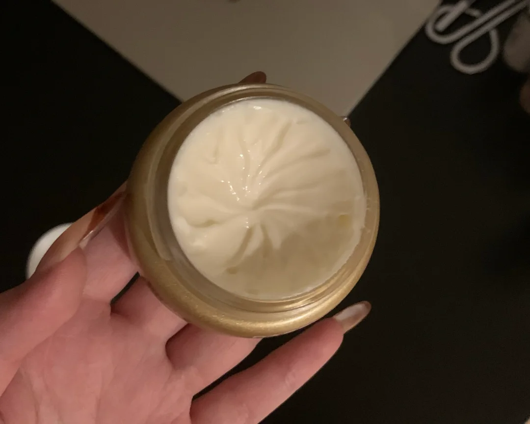 天鲨的，被柜姐教育了一顿