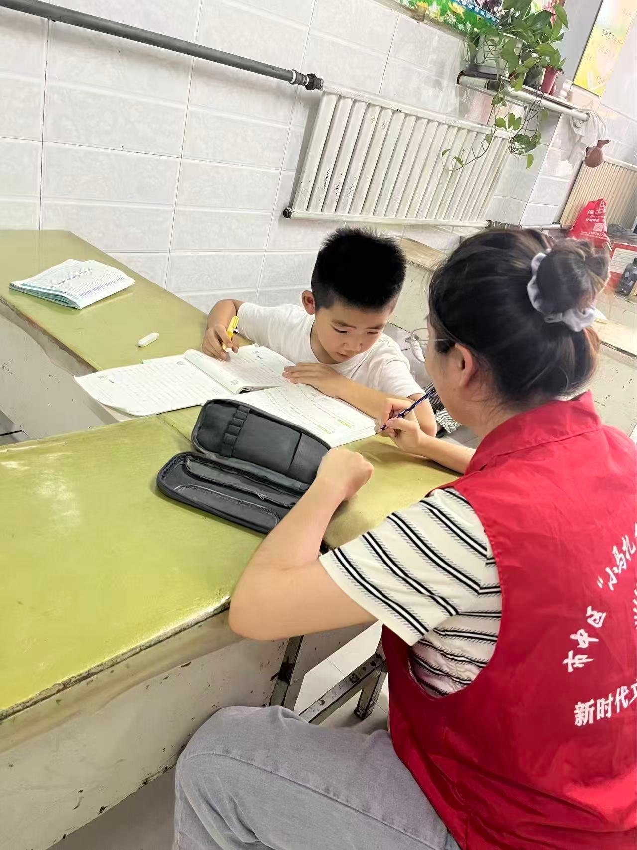 秦岭笑谈 【深耕基层办实事 志愿微光暖乡野】曲阜师范大学三下乡2026暑期社会实