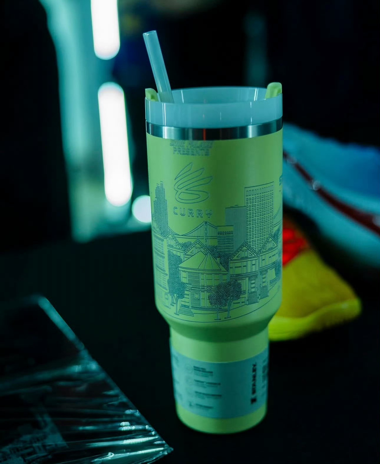 CURRY BRAND是一个独立品牌了Logo也确定归属库里本人了库里穿什么 不