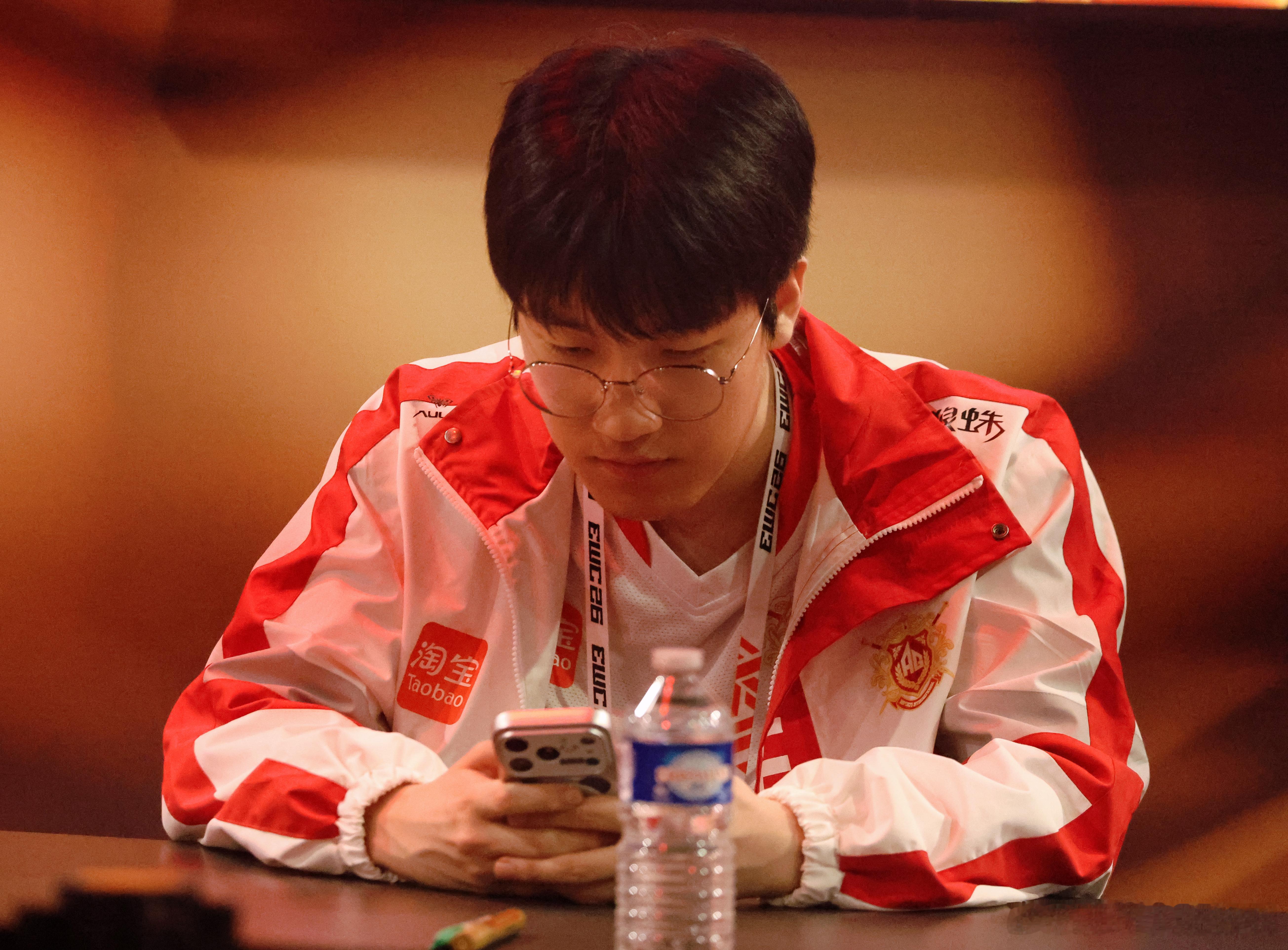 李承勇tarzanewc电竞世界杯al晋级ewc英雄联盟项目 EWC赛后FM和比