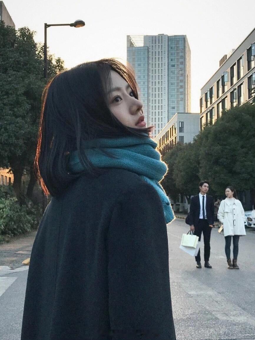 任敏说王鹤棣是自己精神上的妈妈 任敏脑洞真的很有趣，发言随性自然，大胆敢说，模样