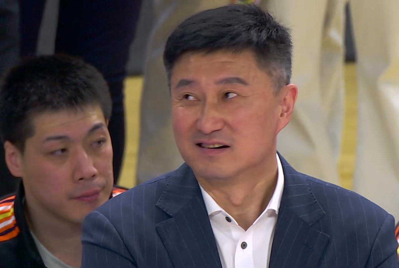 广东队输给山西13分！杜锋却收获3大利好消息，夺取CBA总冠军概率大增。
众所周