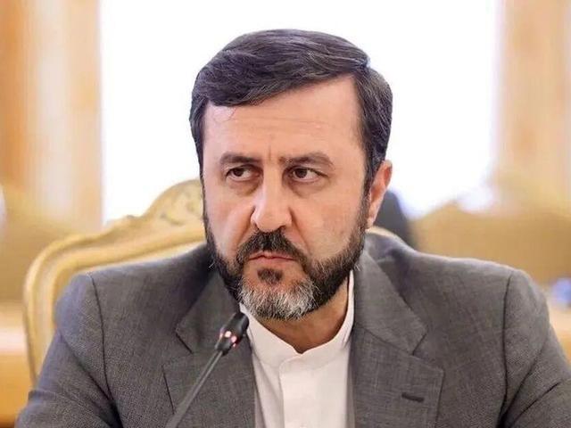 穆杰塔巴上台不到24小时，伊朗突然提出停火，开出的条件令人错愕
伊朗新最高领袖穆