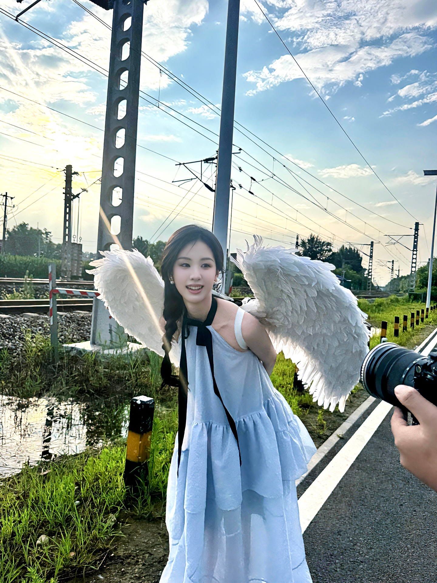 陈都灵[超话]  报告！抓到一只偷偷下凡的天使 陈都灵DingLingLing生