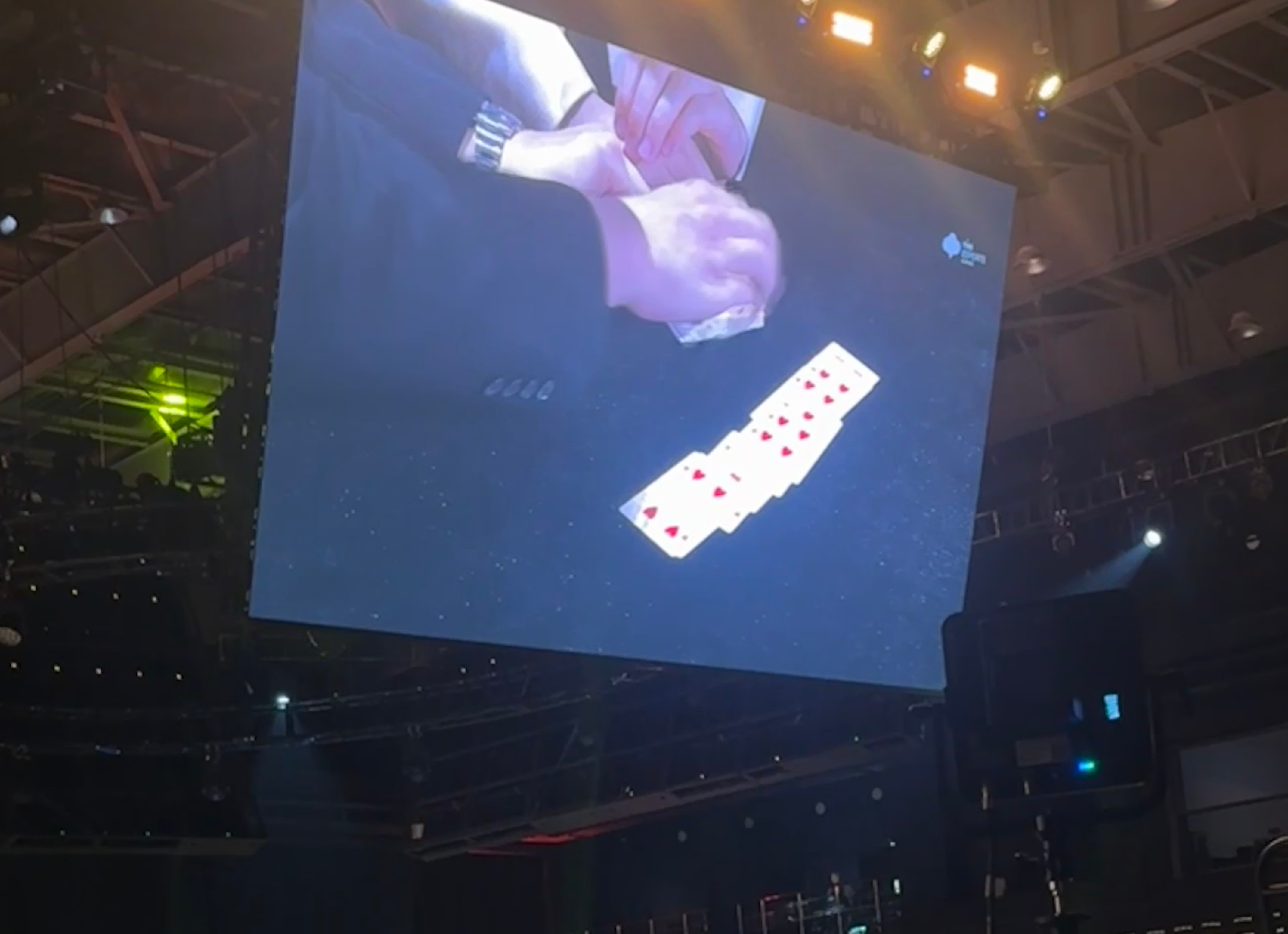 上班上班！今天比赛真的好看！值回票价 上海