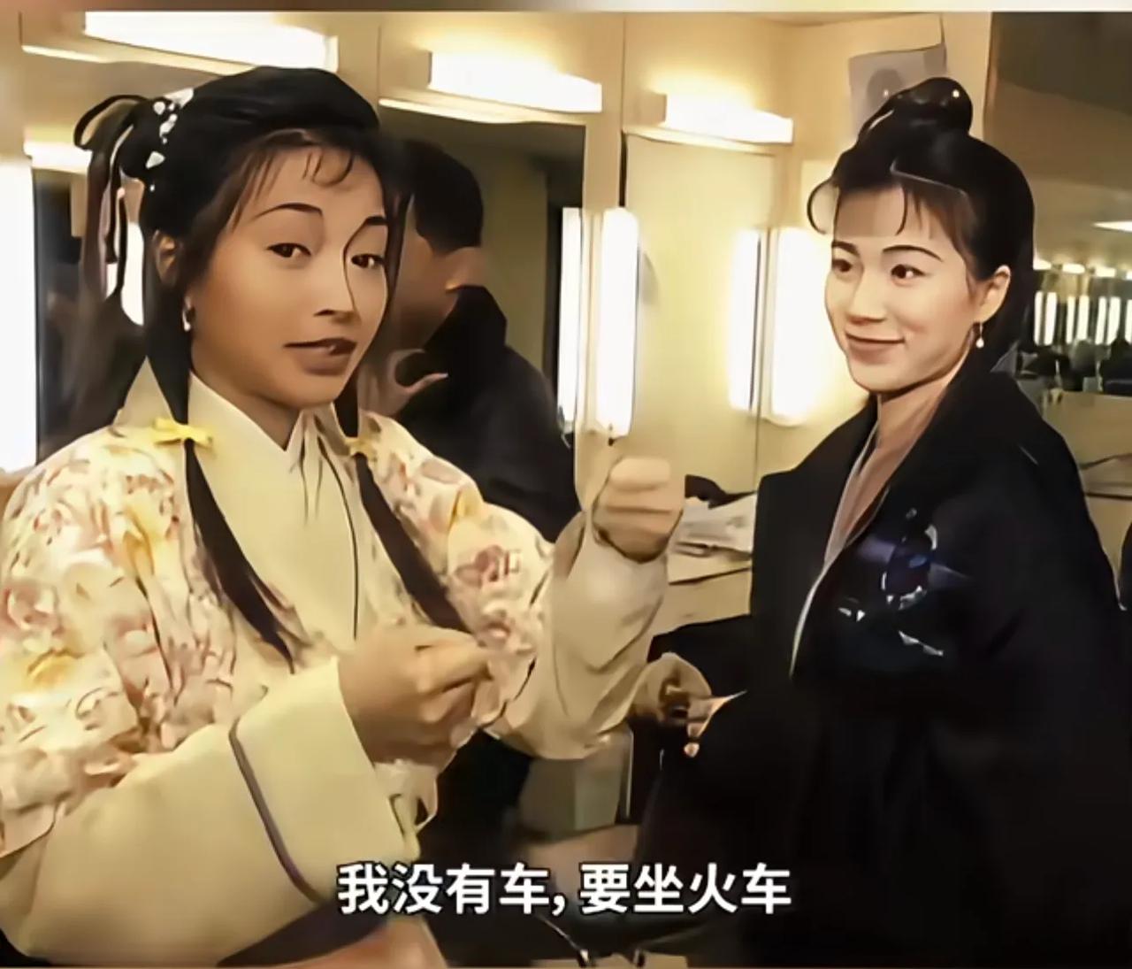 单说五官，张可颐在《神雕侠侣》剧组是第一的，怎么会有人这么好看，五官没有任何瑕疵