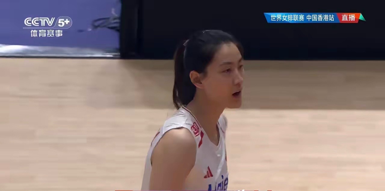女排国家联赛总决赛🇨🇳中国女排VS美国女排，还有4小时开始，抛开输赢，还有5