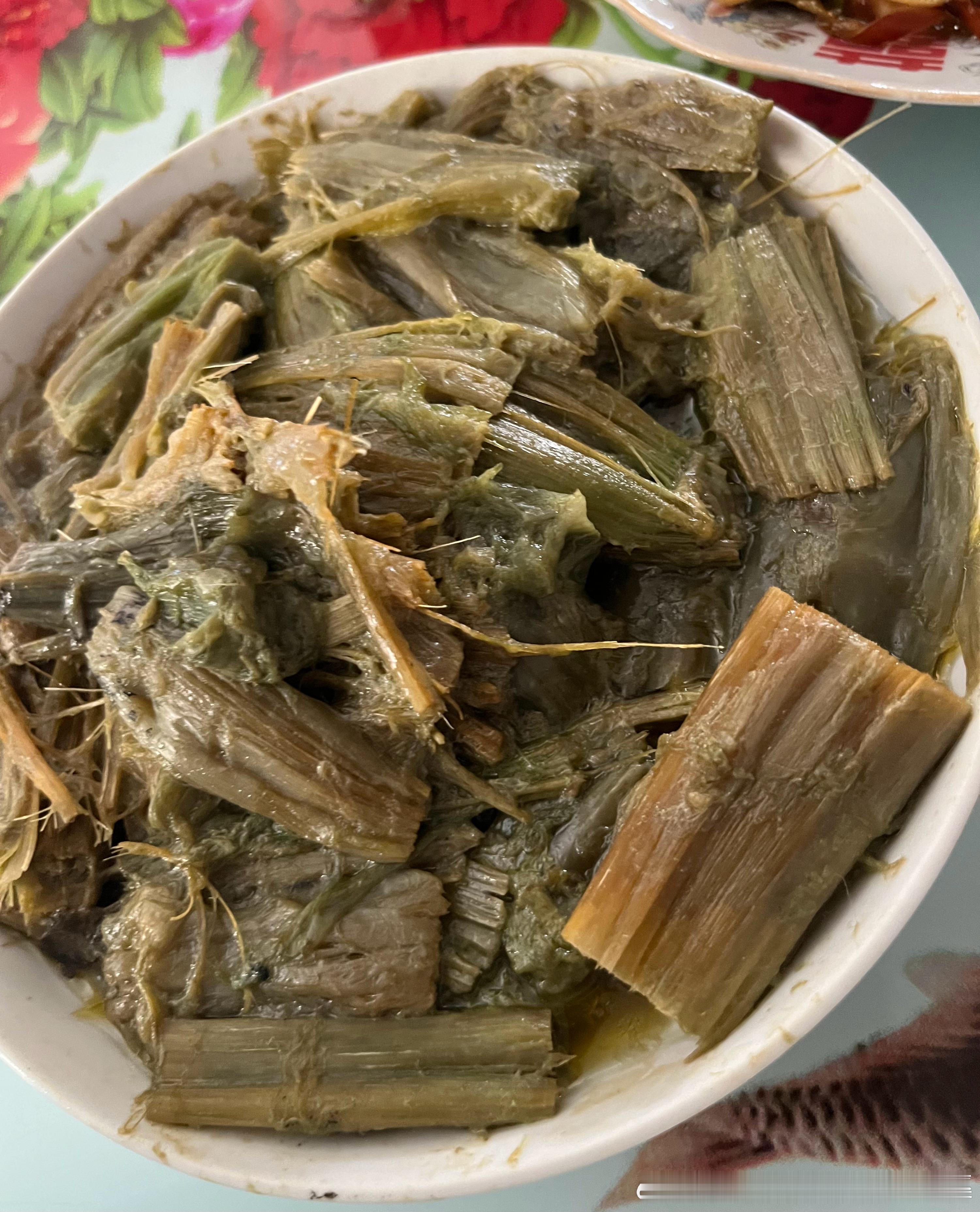 看懂的人已经想用这个做臭豆腐了但是我妈说做起来太麻烦了我真难过了 
