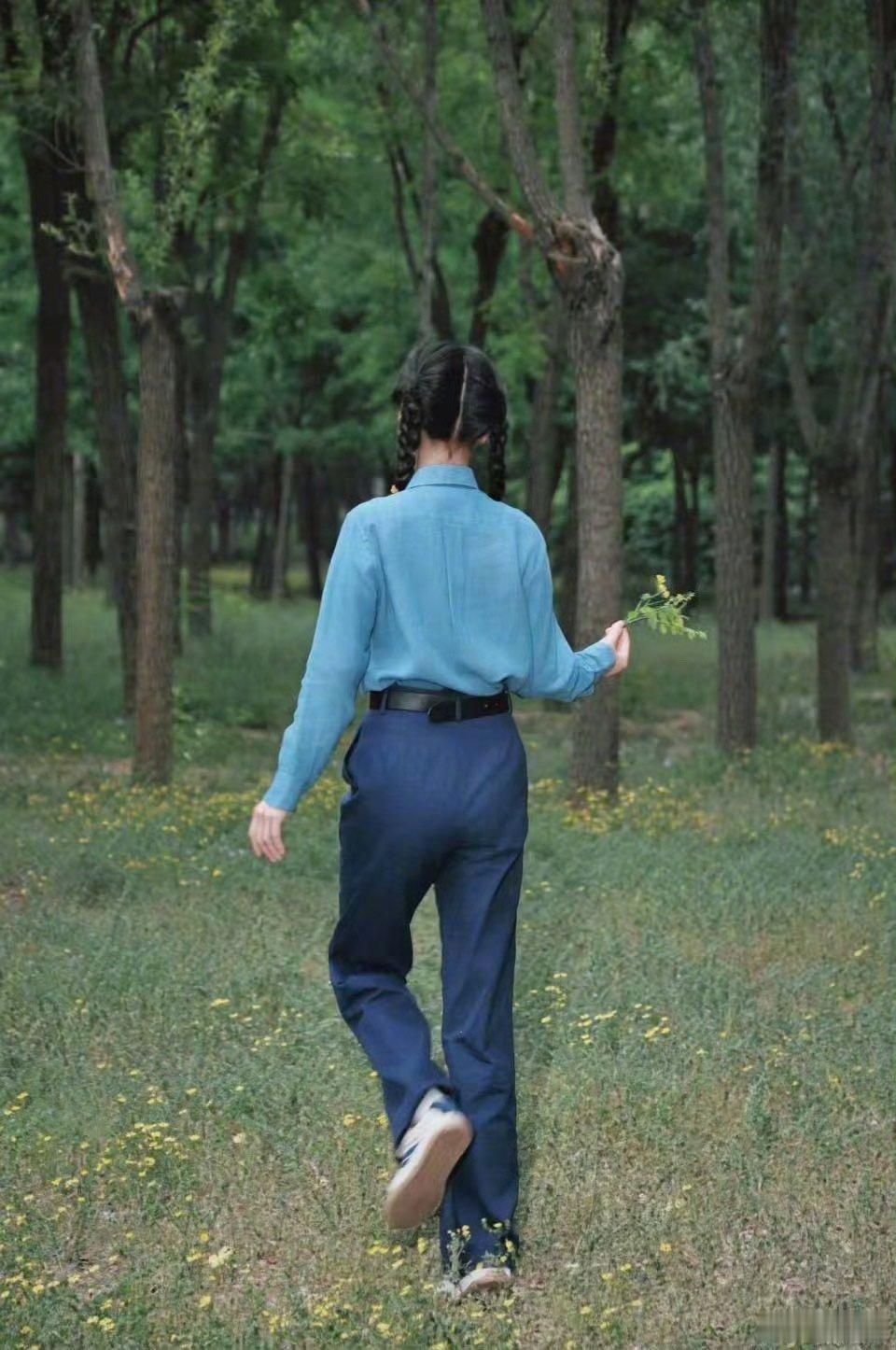 张佳宁称张丽慧是狠人张佳宁聊张丽慧角色张佳宁直播聊张丽慧角色！ 