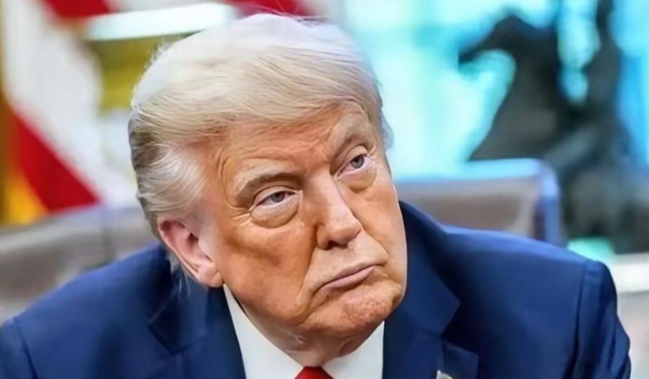 美军这次是真走了，连家底都不要了。

就在昨天，美军把最后一个基地交了出来。这个