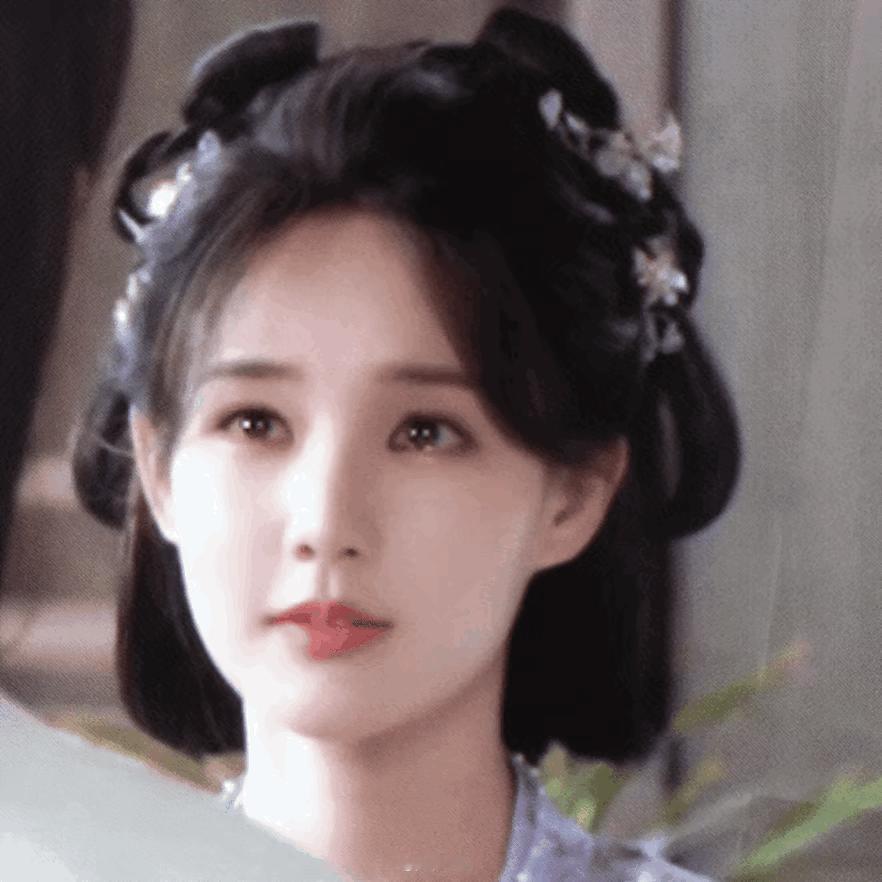 李一桐已经不是普通的体寒，是冰封了，几十部女主都火起来，她的戏没有记忆点，脸也难