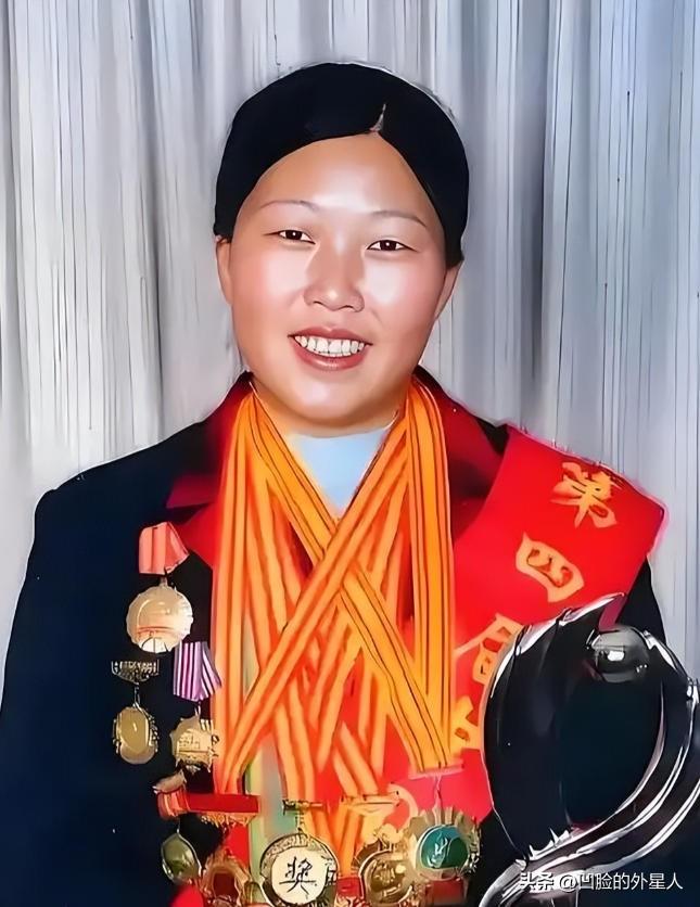 1985年，陕西一父亲逼着19岁的女儿嫁给恩人的儿子，女儿哭闹7天，忽然放弃逃跑