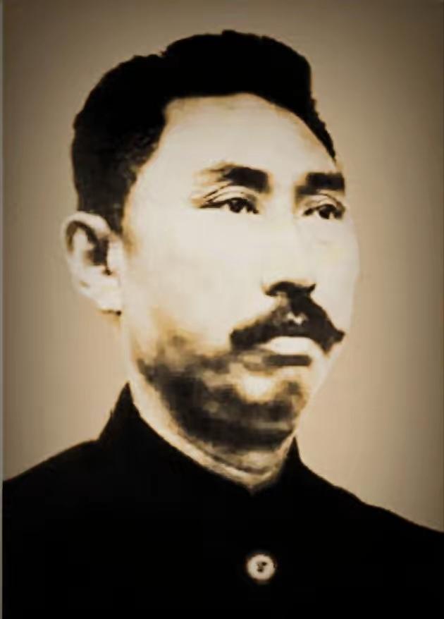 1951年，上面要把"湘西王"陈渠珍当反革命枪毙。贺龙赶紧出面说话：这人和平起义
