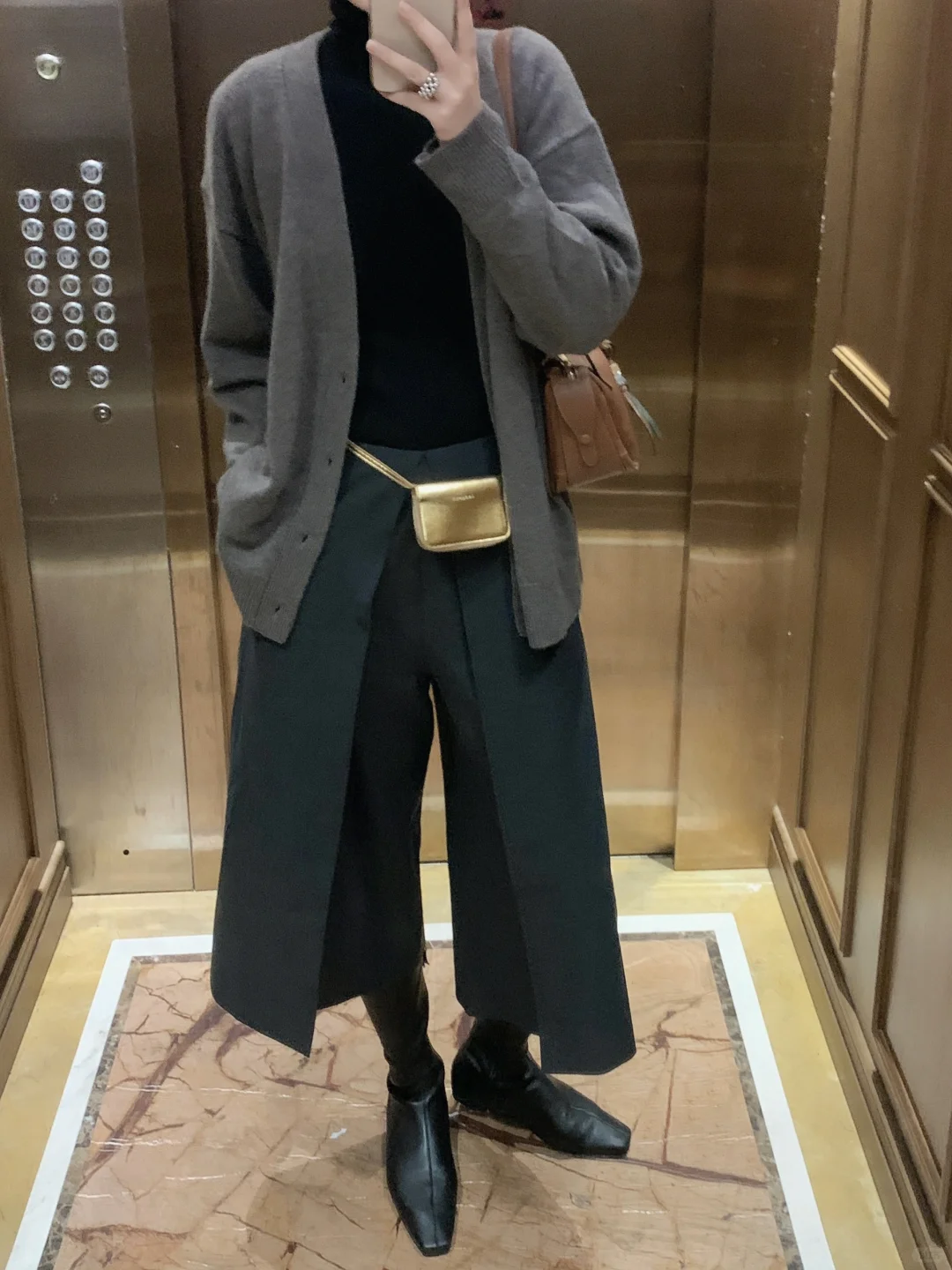 今天上班穿什么