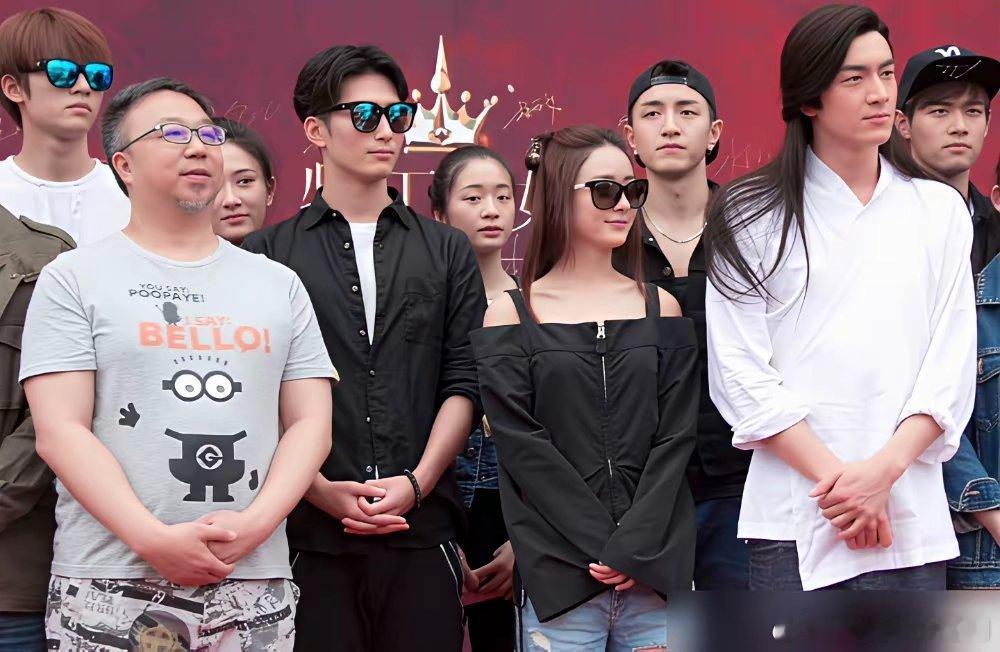 要不是窦骁那条语音，赵丽颖根本不会推他演燕洵，你听完也得浑身发酥。 当年窦骁还想