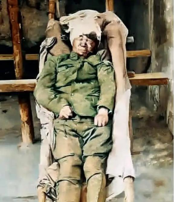 1938年，台儿庄战役47岁的陈钟书将军，在一次肉搏战中挑死14个日军后壮烈牺牲