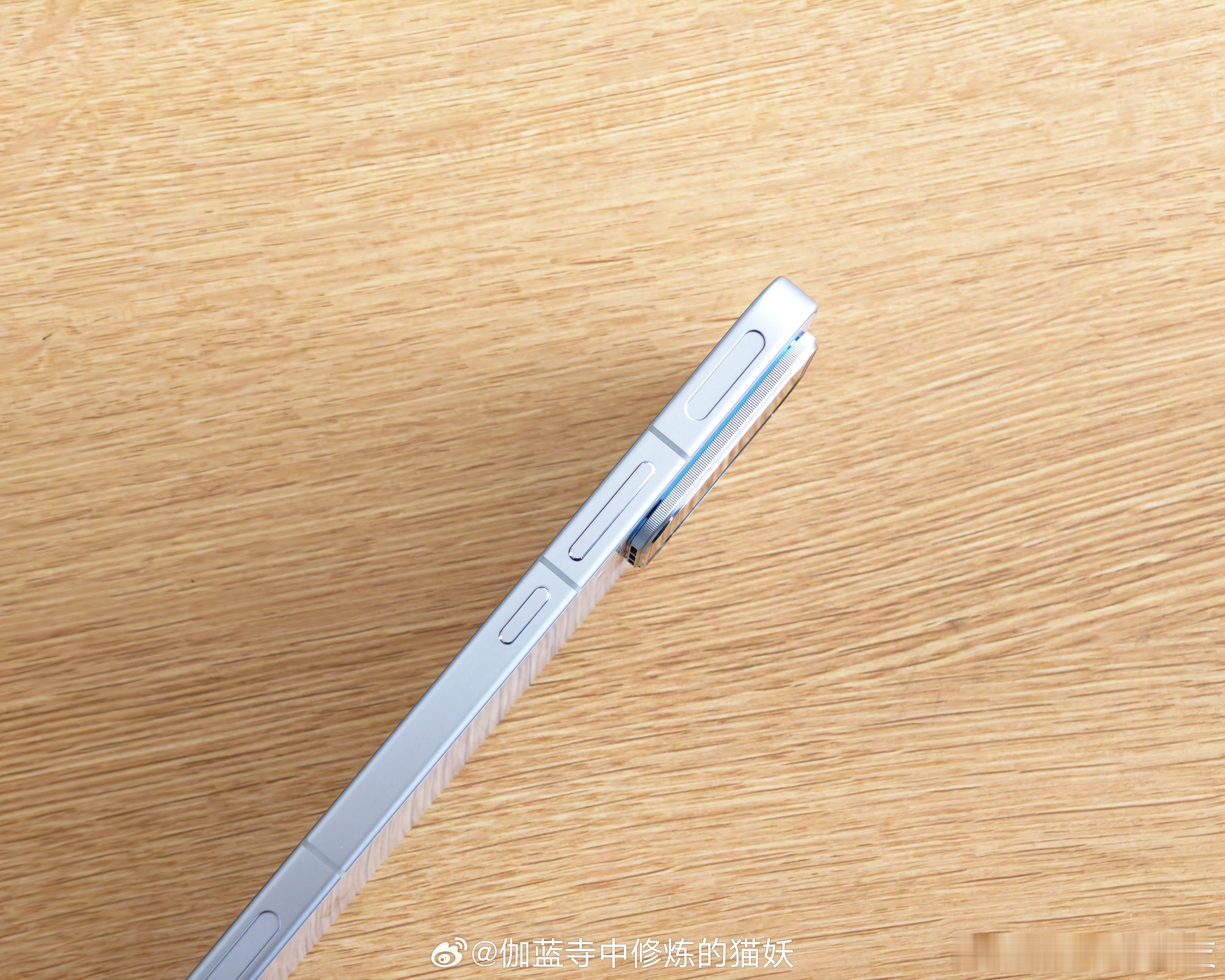 iqooiqoo15tiqoo15 ultra 这几天一直都在看iQOO15 u