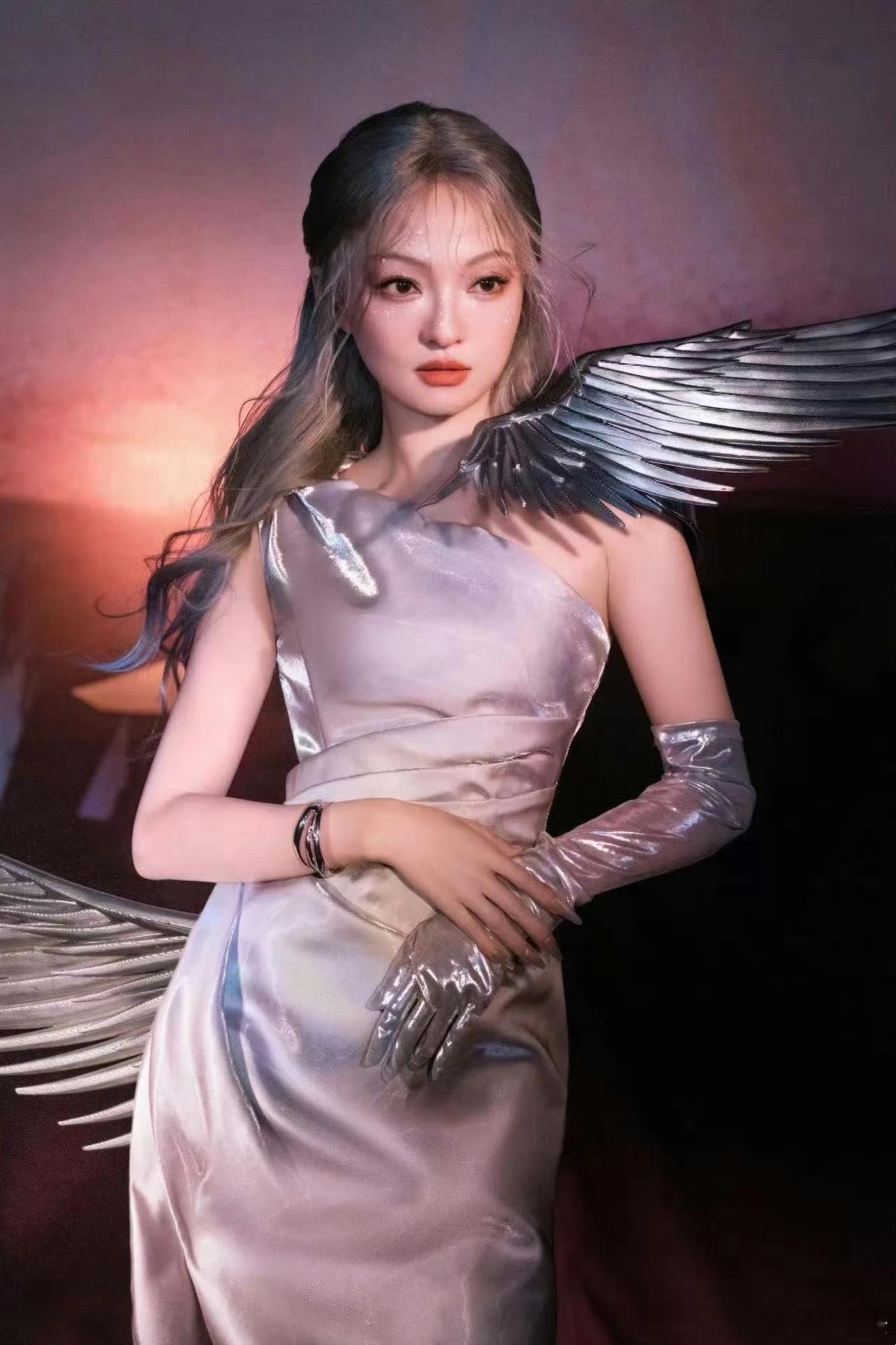 鹅目前排播播完《子夜归》，王影璐的《宴遇永安》接档播出，但是不排除后期档期随时变