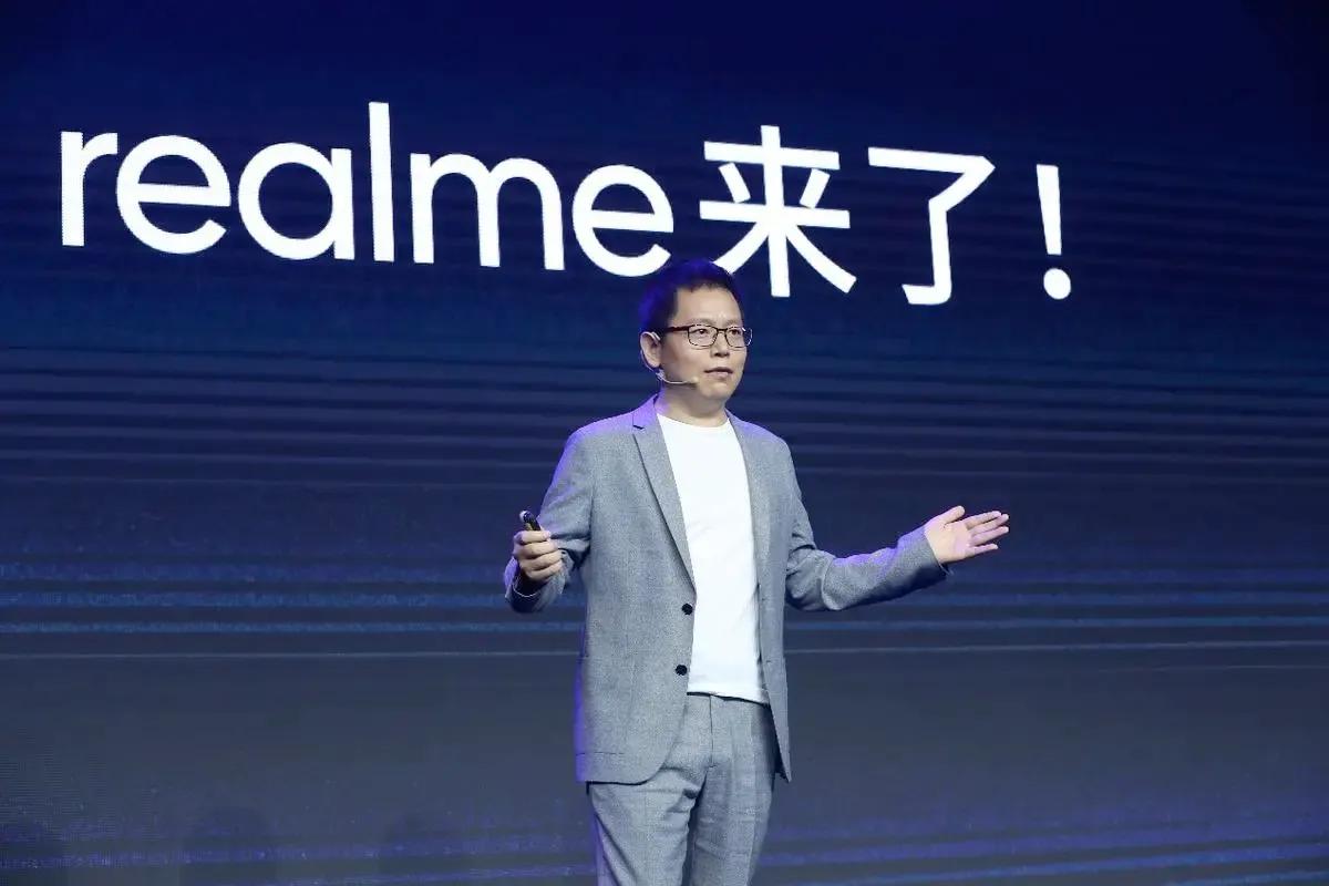 真我realme CEO李炳忠：公司计划在未来三年内出货1亿部AI手机，打入欧洲