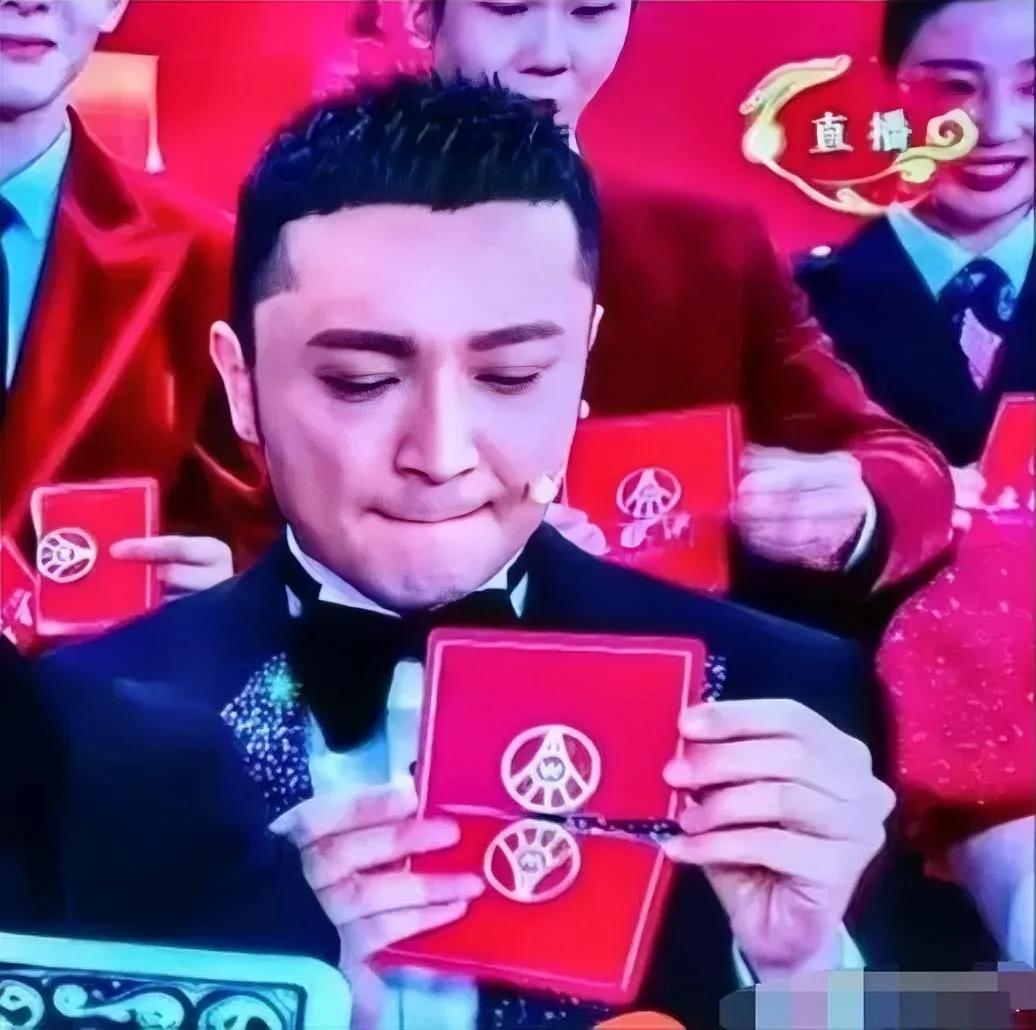 刘谦春晚秀魔术，尼格买提拼“错”牌，五粮液笑到最后：这个“托”有点“拼”！


