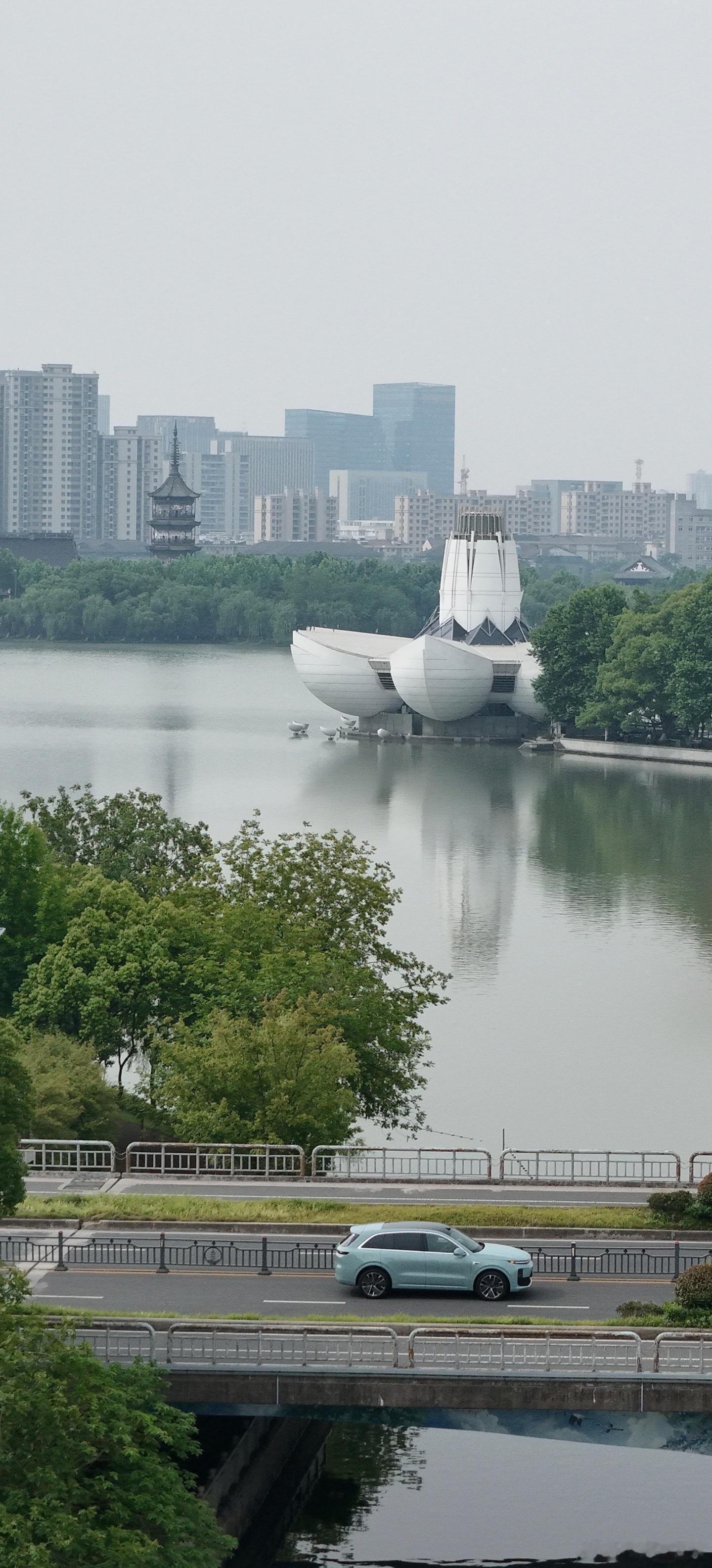 又是为理想L6打工的一个早上，截图来一发理想L6 ​​​