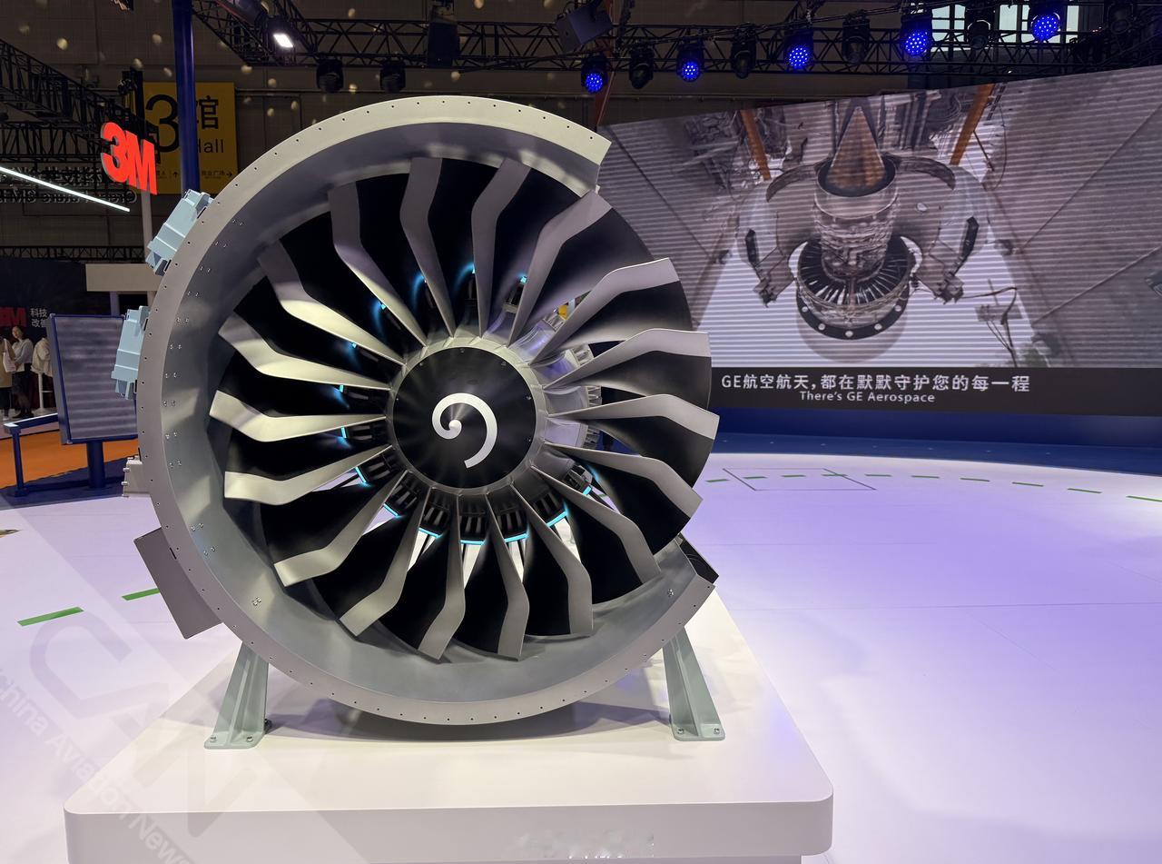 GE航空的展台，看姐瞅见了开式转子发动机
