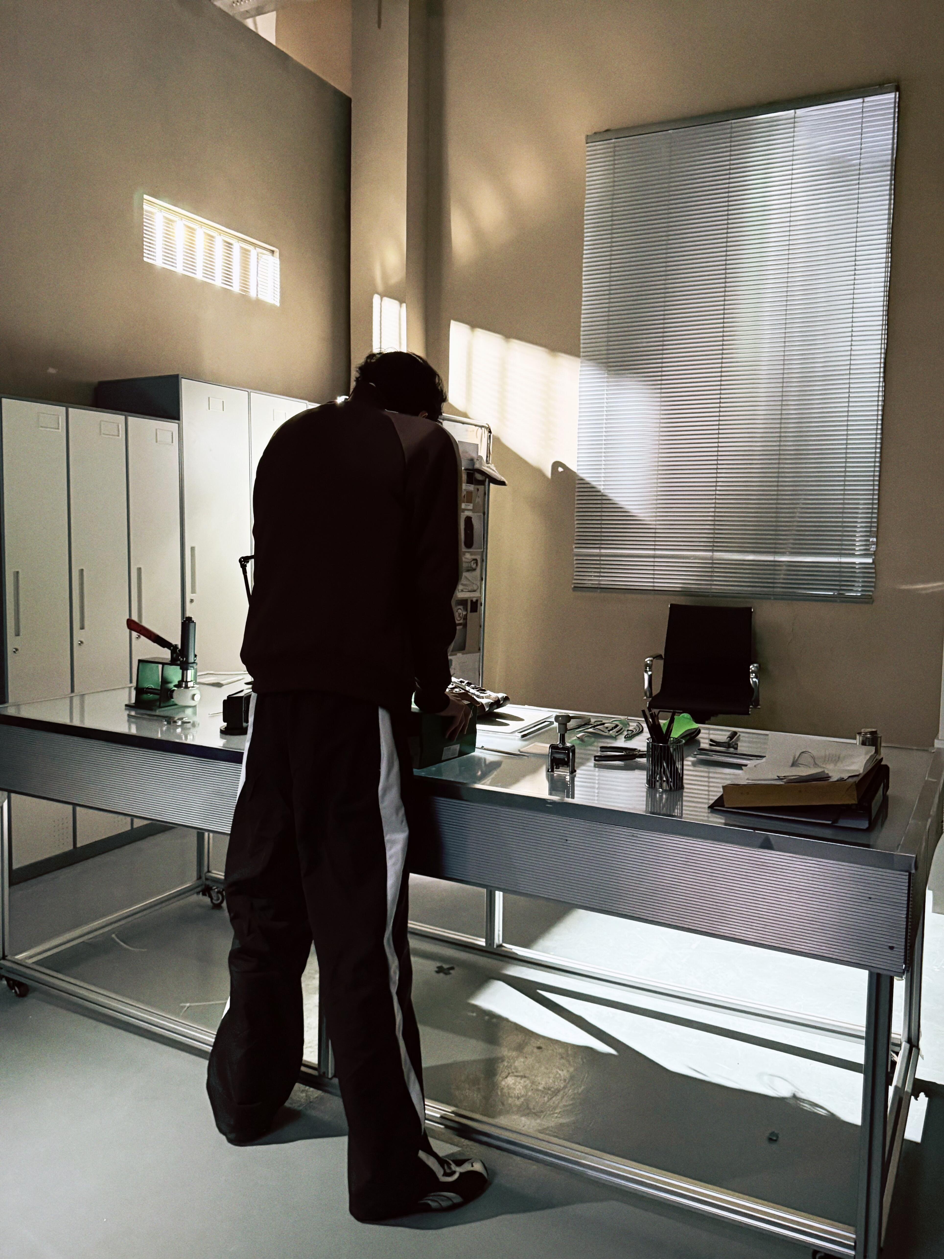 好日常的张凌赫但帅得很嚣张 