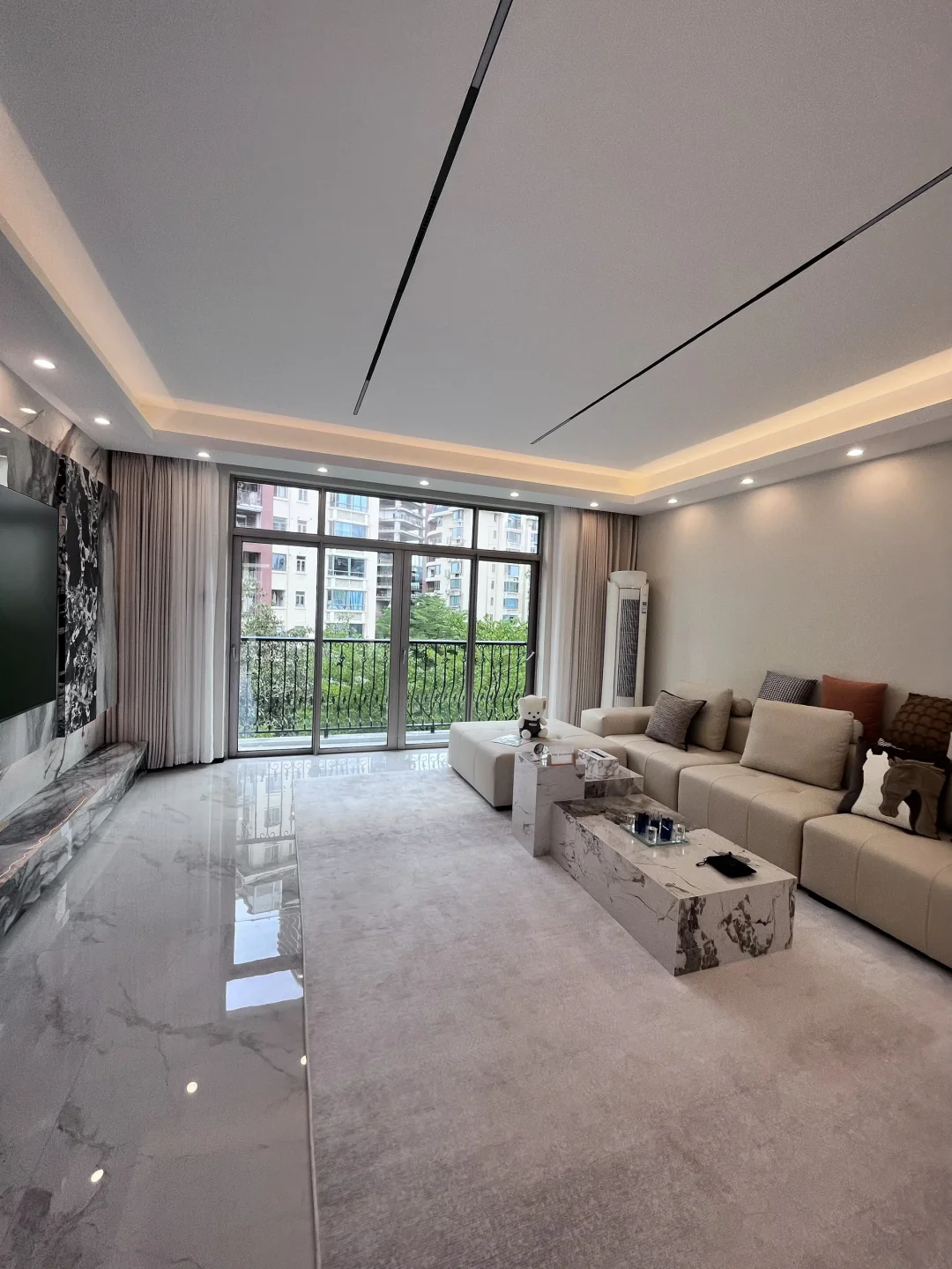 在深超总住洋房是什么体验！月租才2.88万！