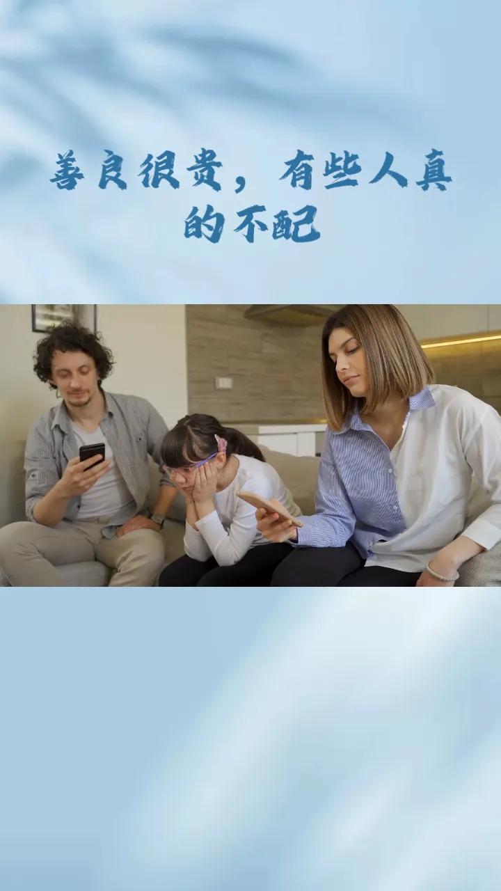 我挚友的妻子，生得极为漂亮，身高足有1米75，是香奈儿的资深柜姐，已与公司签订终