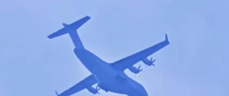 啊，年终奖稳了！

中美卫星仅距200米惊险擦肩