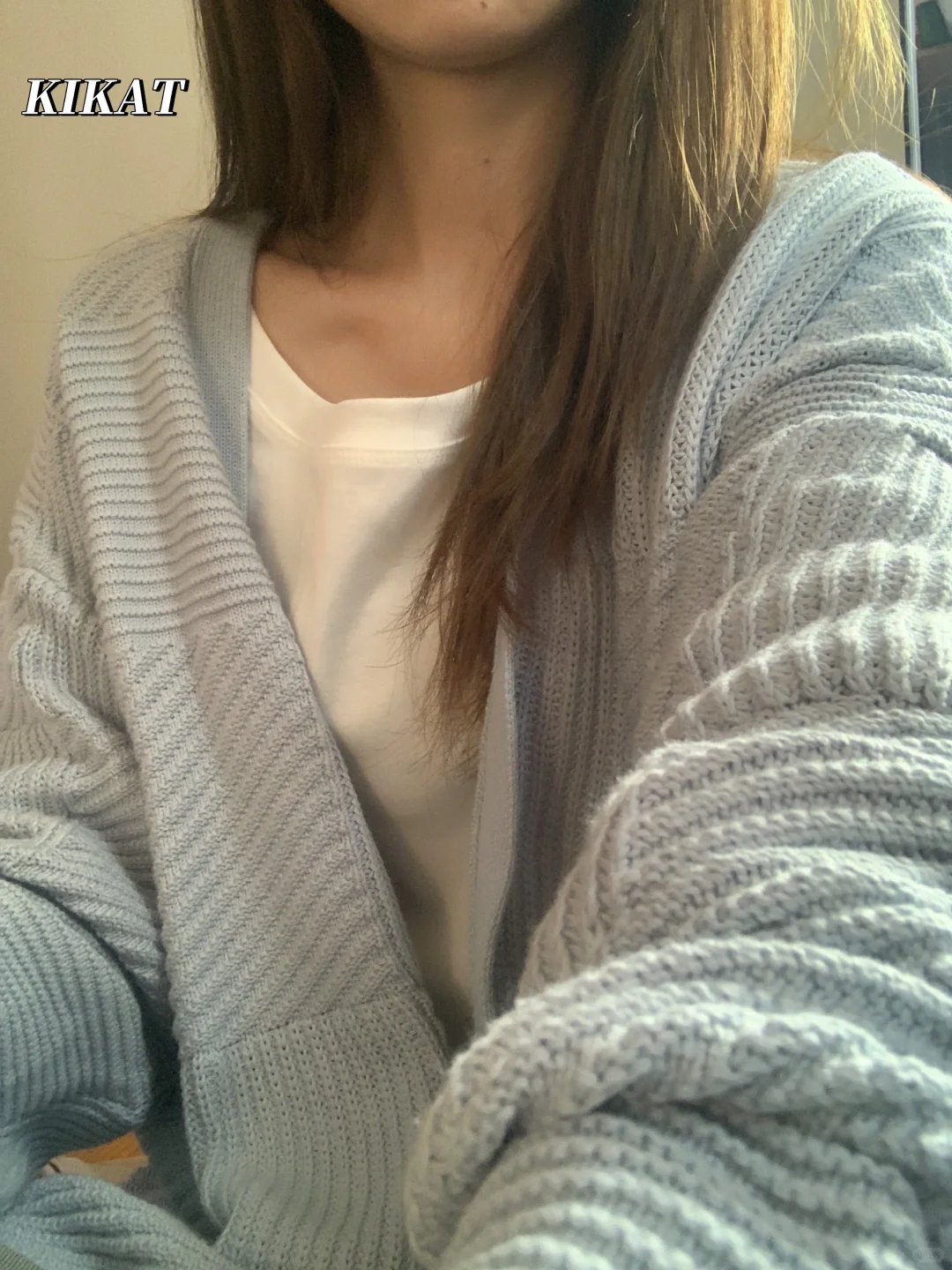 喜欢简简单单的蓝色开衫～