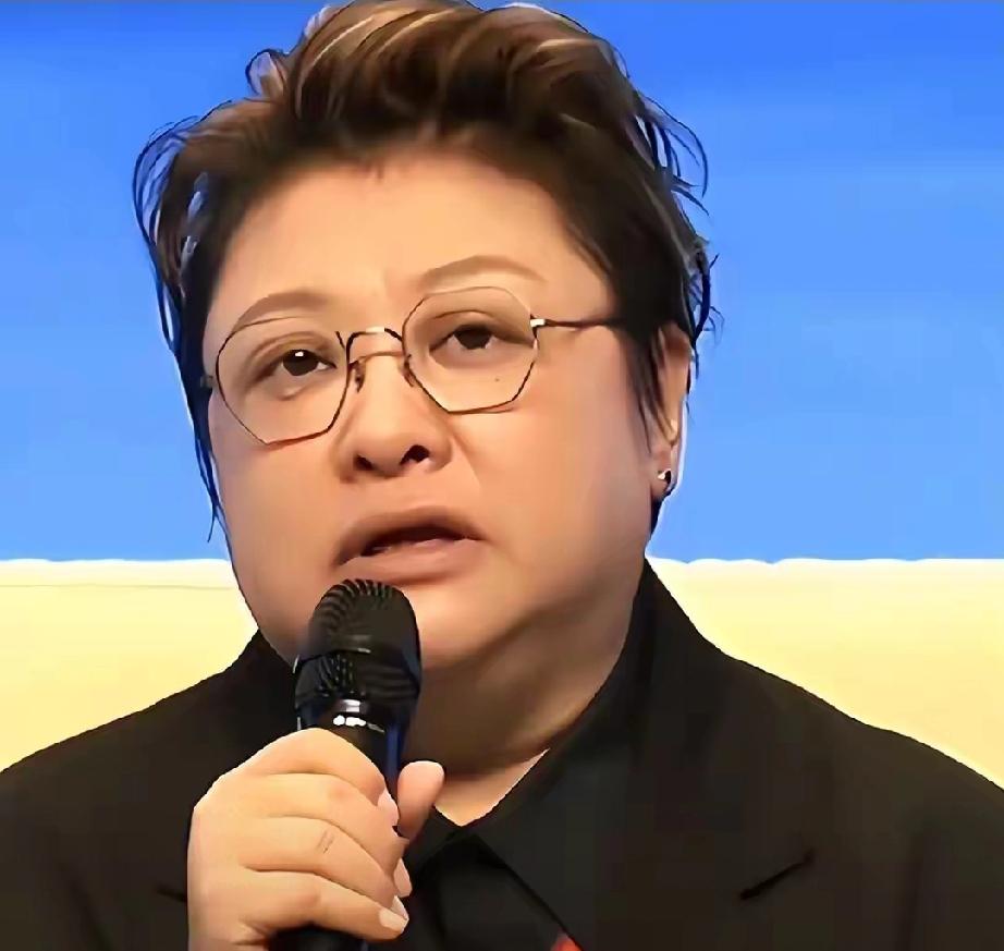 舆论炸锅！供应商被立案不到24小时，韩红基金会紧急回应，疑点仍未解开
 
   