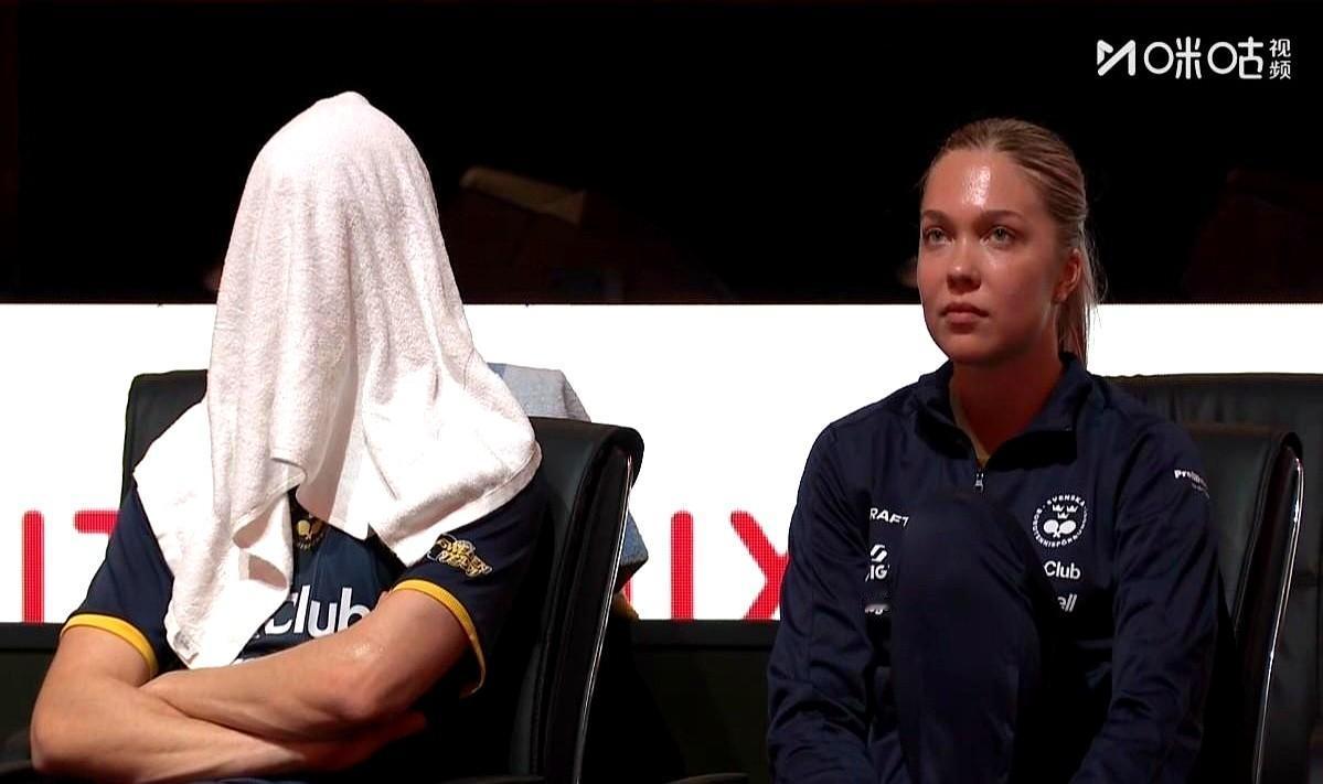 卡尔伯格的遗憾！

成都混合团体世界杯德国8-5胜瑞典，卡尔伯格0-3负邱党，赛