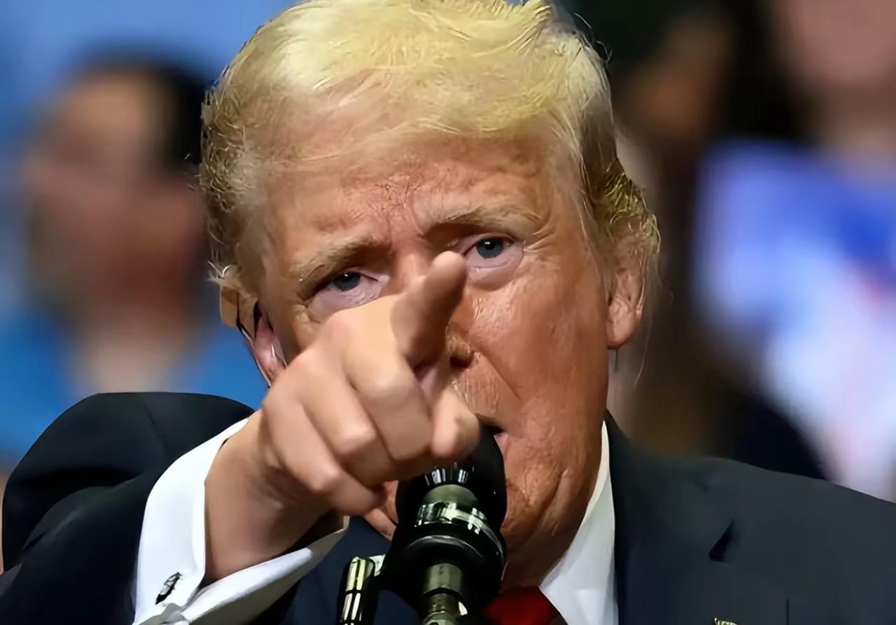 特朗普万万想不到，自己绞尽脑汁从中国台湾地区“抢”来台积电，到最后竟然白忙一场，