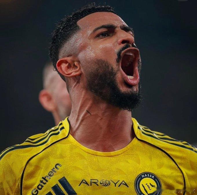 C罗和利雅得 据艾内兹🔴阿卜杜拉·阿姆里已为即将到来的与布赖代合作的比赛做好准