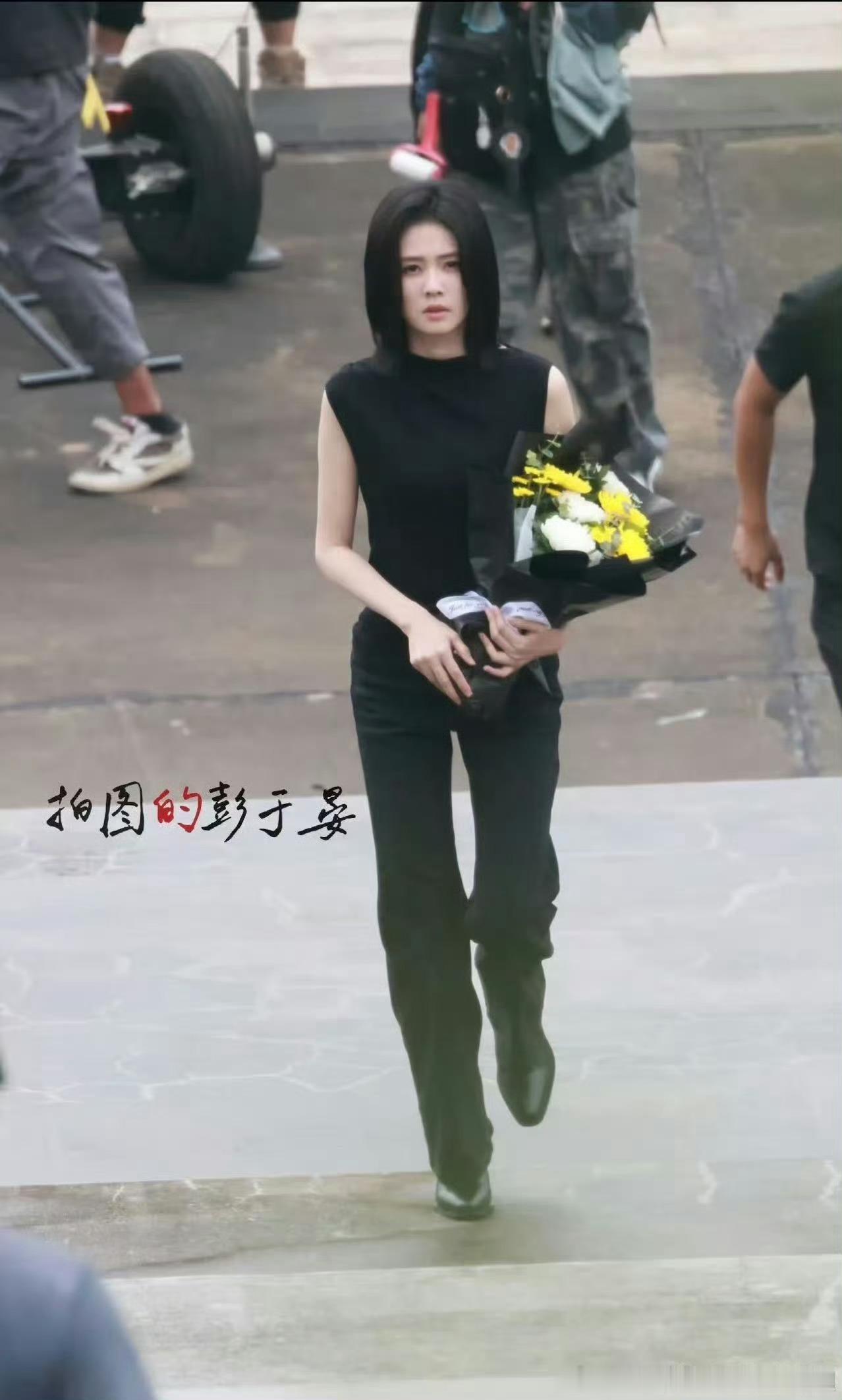 无论在天涯，无论在海角~我的心会陪伴在你身旁~ 