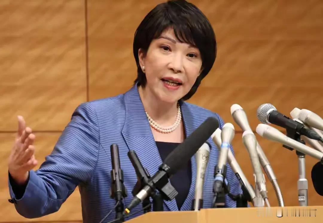 日本首相高市早苗刚刚上任，为啥敢如此“高调”？

作为一个64岁的女人，刚刚上任