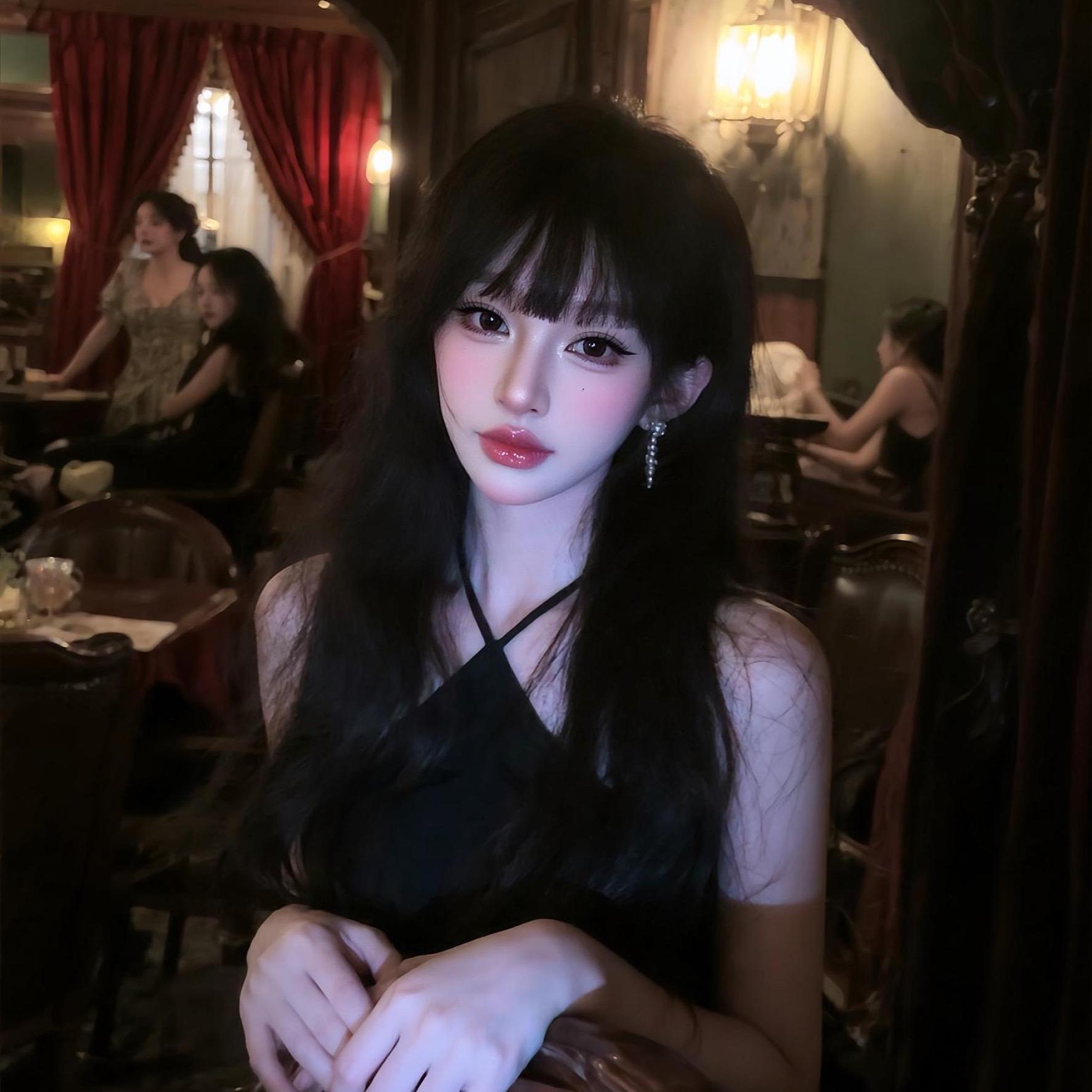 暗调氛围感写真