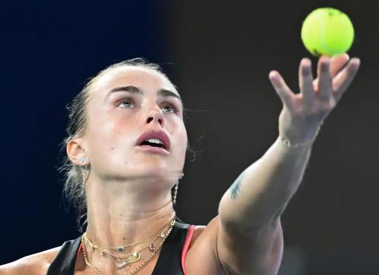 2025年WTA年终总决赛8名球员全部出炉：

第一：萨巴伦卡稳居世界第一，早早