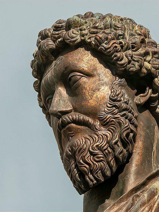 什么是哲学的最高境界?很多人以为，哲学是高深的概念、晦涩的逻辑、脱离生活的空谈。